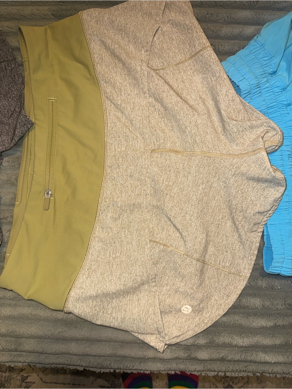Lululemon Active Run Shorts - Picture 5 of 7